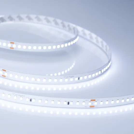 Фото #1 товара Светодиодная лента IC 2-50000 48V Cool 8K 12mm (2835, 144 LED/m, LUX) (Arlight, 5.8 Вт/м, IP20)