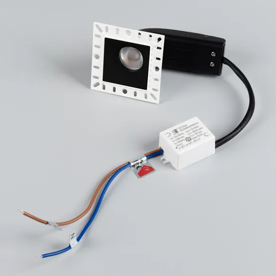 Фото #3 товара Светильник MS-RIALTO-TRIMLESS-S40x40-9W Warm3000 (BK, 36deg, 230V) (Arlight, IP20 Металл, 5 лет)